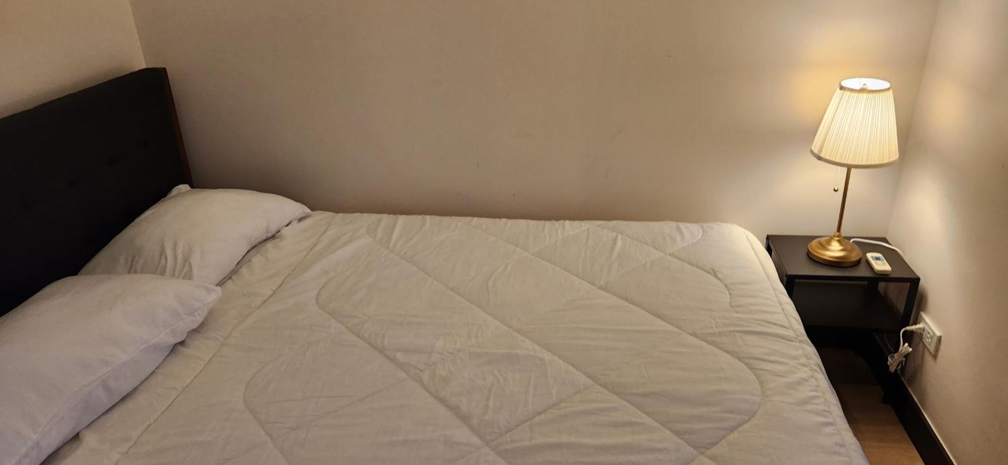 Casa Antonio At Fairway Terraces Family Penthouse 2Br Wi-Fi Nr Golf, Airport, Fort Bgc Manila Kültér fotó