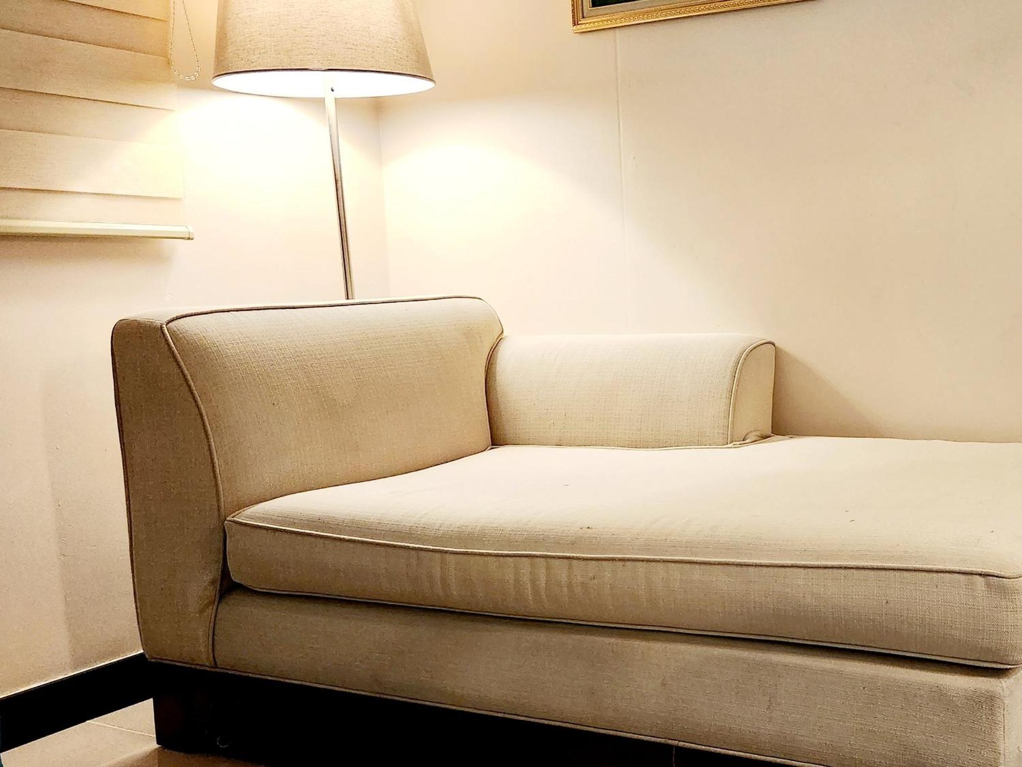 Casa Antonio At Fairway Terraces Family Penthouse 2Br Wi-Fi Nr Golf, Airport, Fort Bgc Manila Kültér fotó